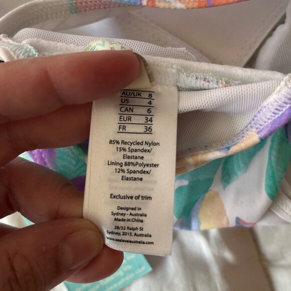 NWT Sea Level Botanica Cross Front Top + Mid Rise Bottom Swim Set 4-6 White - Picture 11 of 15